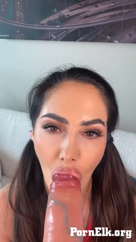 Ava Addams - Horny Cheerleader  [FullHD 1080]