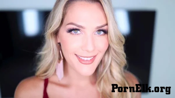 Savvy Suxx - Amateur Allure Introduces Savvy Suxx, a Beautiful Blonde Loves it When a Guy Uses Her Mouth [FullHD 1080p]