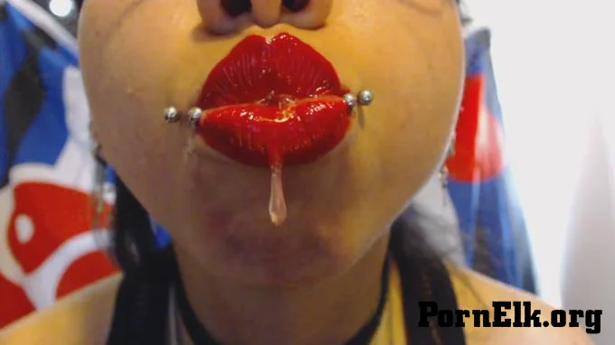 Miss Alice the Goth - Red Lipstick Drooling and Spit Bubbles  [FullHD 1080]