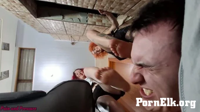 Pain And Pressure - 73 Beatriz And Madu Extreme Face Crush POV  [FullHD 1080]