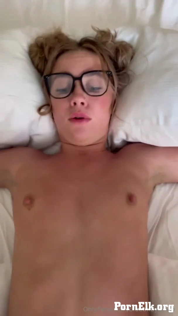 Bluebxbyyy Gets Facialed After Sex  [SD 608]