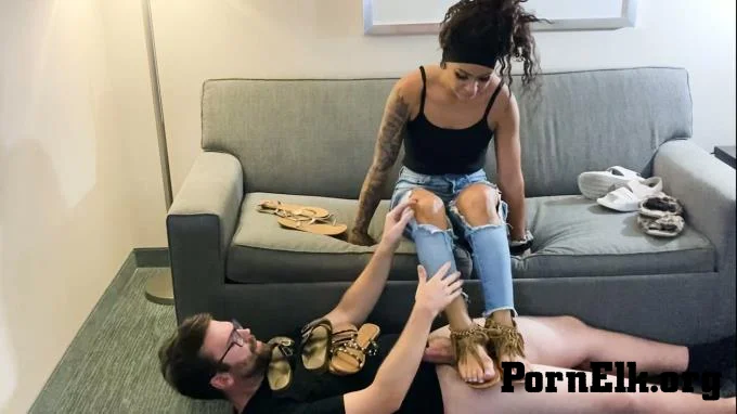 ONLYBALLKICKING - Ballbusting With My Favorite Sandals - Stella  [FullHD 1080]