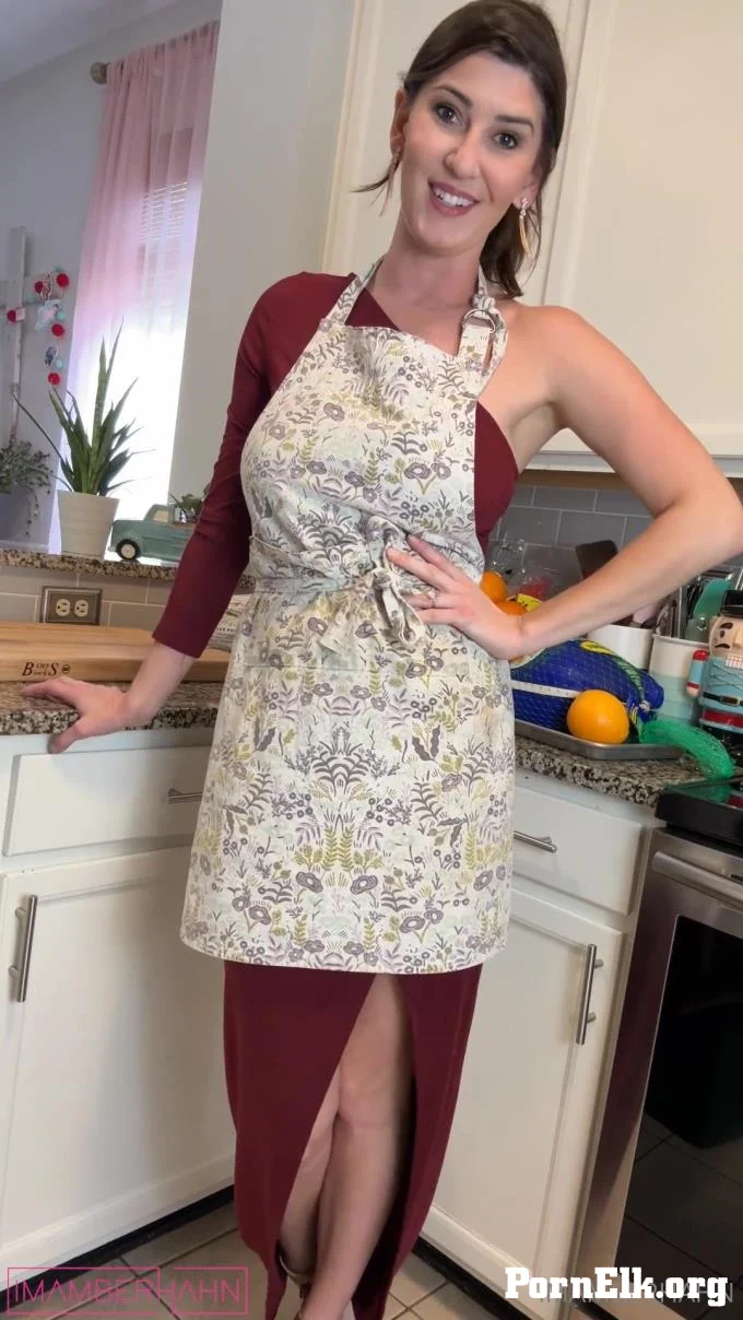 Amber Hahn / imamberhahn - StepMom Gets Stuffed for Thanksgiving  [FullHD 1080]