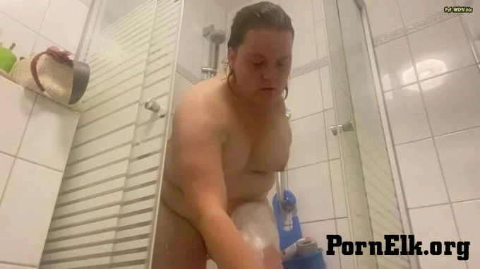 Deutsche_Anna - Amputiertes madchen rasiert hei? ihre muschi  [FullHD 1080]