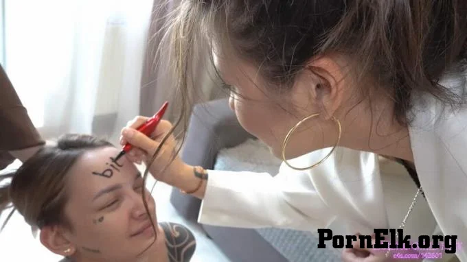 Licking Girls Feet: Iren And Victoria - Never Forget Your Place!  [FullHD 1080]