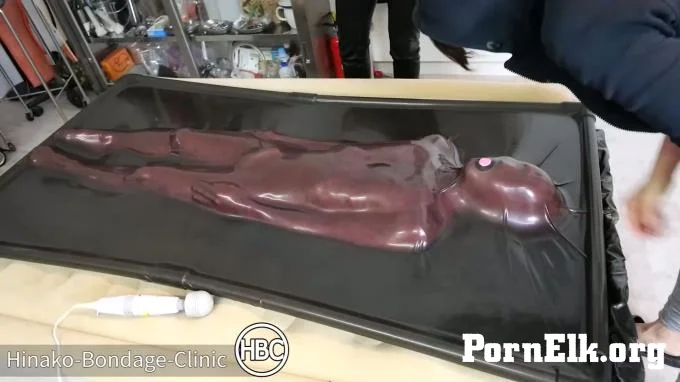Hinako Bondage Clinic - Mistress Hinako - Zentai Vacuum Bed Abandoned By Three Girls  [FullHD 1080]