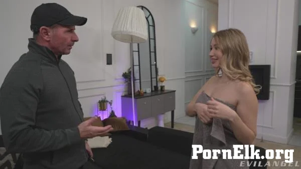 Amalia Davis - Anal & A2M Accommodations [UltraHD 4K 2160p]