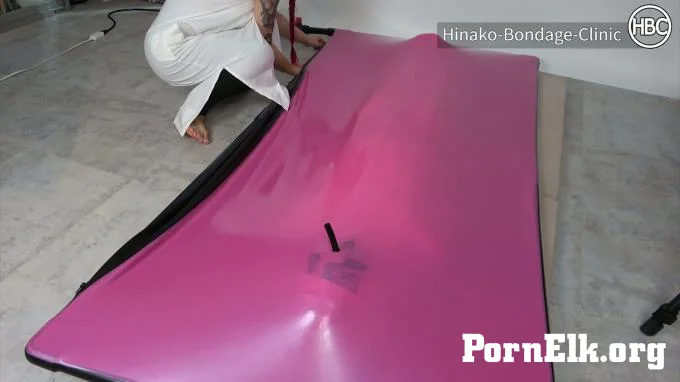 Mistress Hinako - Mummification Inside Vacuum Bed  [FullHD 1080]