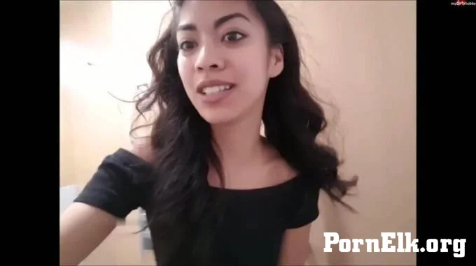 Kim-Rose - Erstmal Abgepisst im ICE - Hinsetzten ist uberflussig  [FullHD 1080]