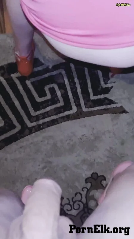 SashMash - Pinkes Kleid, Bi-paar  [FullHD 1080]