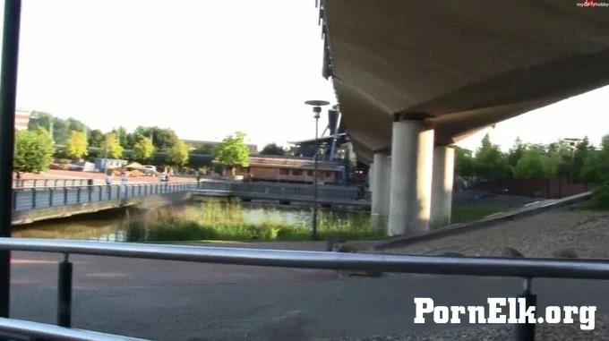 RoxyRoyal - PublicDildoFick in Oberhausen  [FullHD 1080]