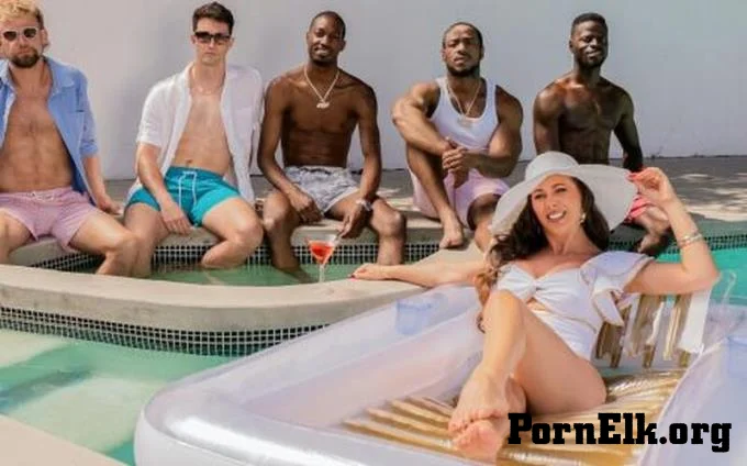 Cherie Deville - Cherie's Pool Party Parfait  [FullHD 1080]