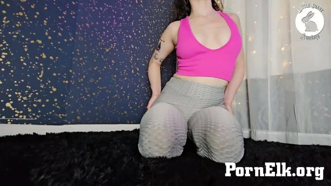 LittleBunnyB - Almost Caught and Crushed  [FullHD 1080]