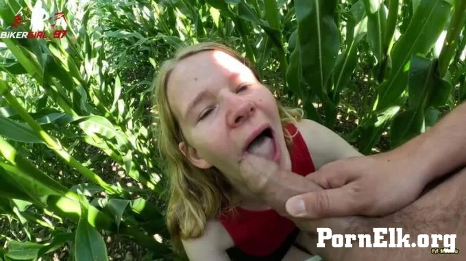Bikergirl_97 - Billige Teen schlampe Bekommt Fick Und Gesichtsbesamung in Cornfield  [FullHD 1080]