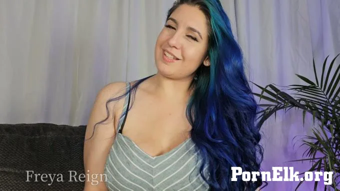 Freya Reign - Roommate Teases You Back While Friends Are In The Next Room  [FullHD 1080]