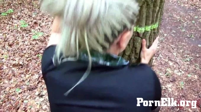 schnuggie91 - Notgeil in Stiefeln - Heimliches Outdoor-Date im Wald  [FullHD 1080]