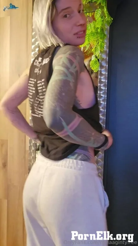 ginty - Striptease  [FullHD 1080]