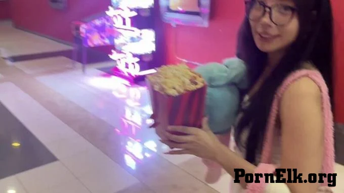 ImKikisita - I invited my friend to the movies and let me make her a creampie  [FullHD 1080]