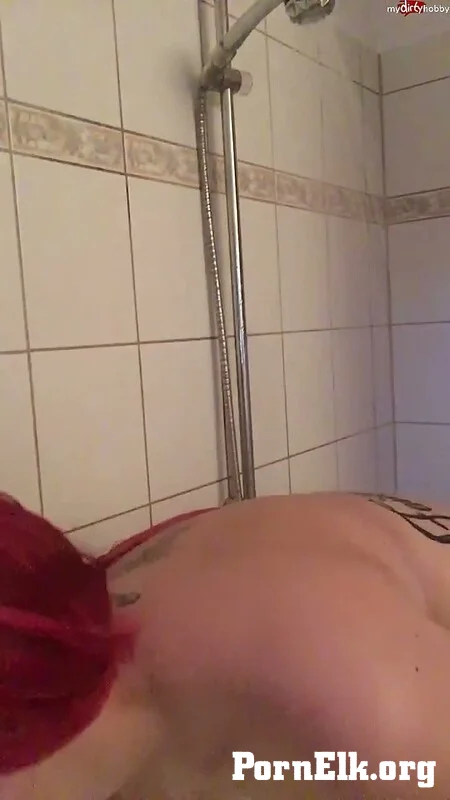 RedPrincess - Willst du mit mir Duschen  [HD 720]