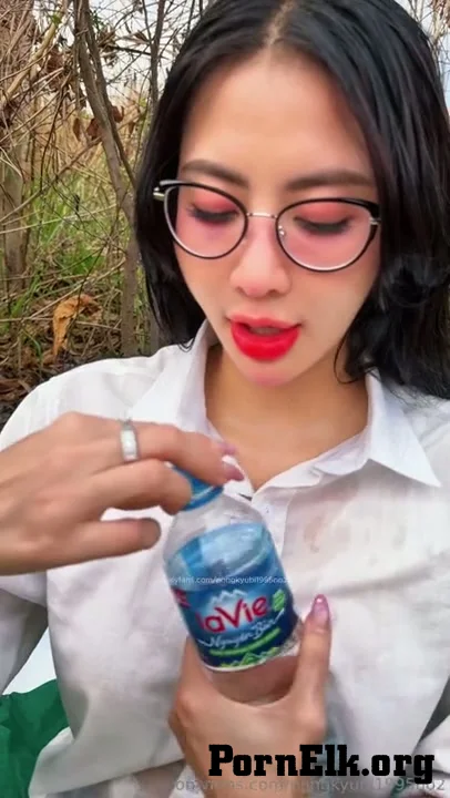 Pongkyubi1995 - Outdoor  [SD 406]