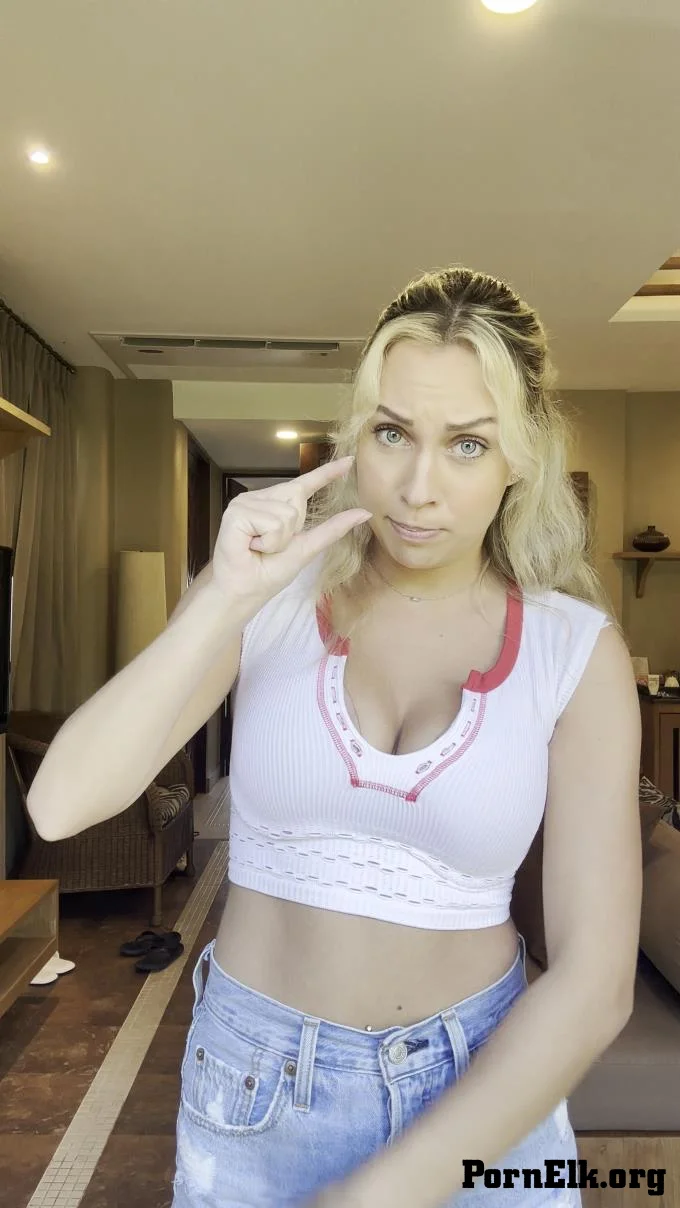 tiffstreatsxoxo - Micro penis beta thinks he has a chance with Goddess  [4K 2160]