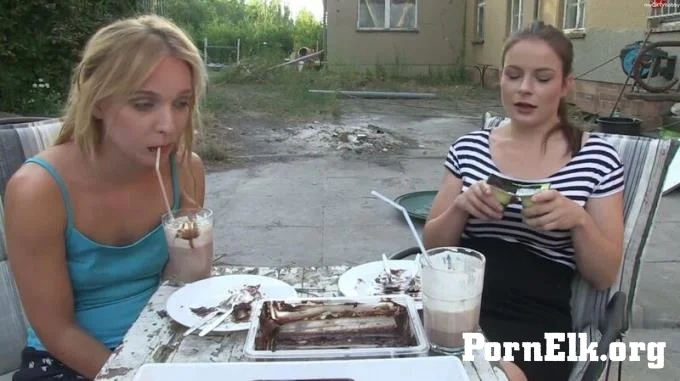 Tiny_Loly - Eating challenge1  [FullHD 1080]