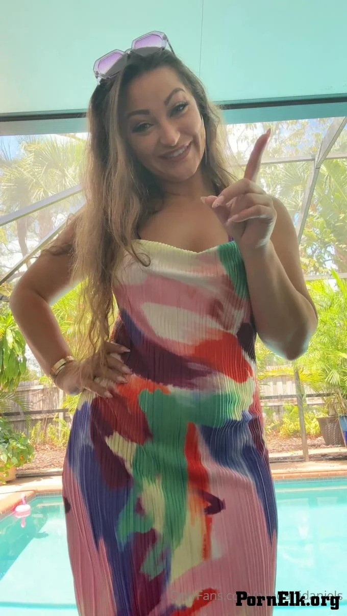 Dani Daniels - Virtual Sex With MILF  [FullHD 1080]