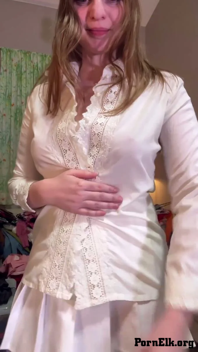Delilah Cass - Closet Clean Out Tops Edition  [FullHD 1080]