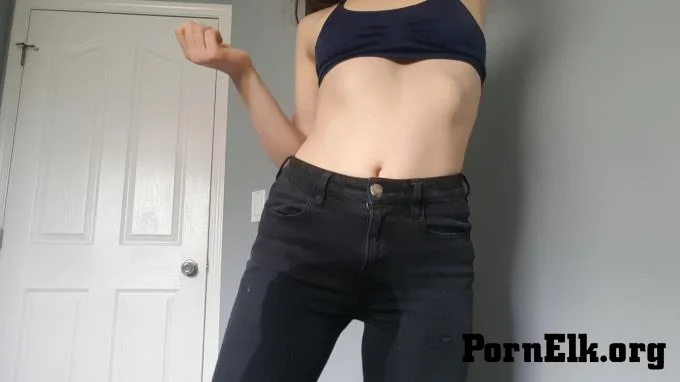Hazel Simone - First Time Pissing Myself JOI  [FullHD 1080]