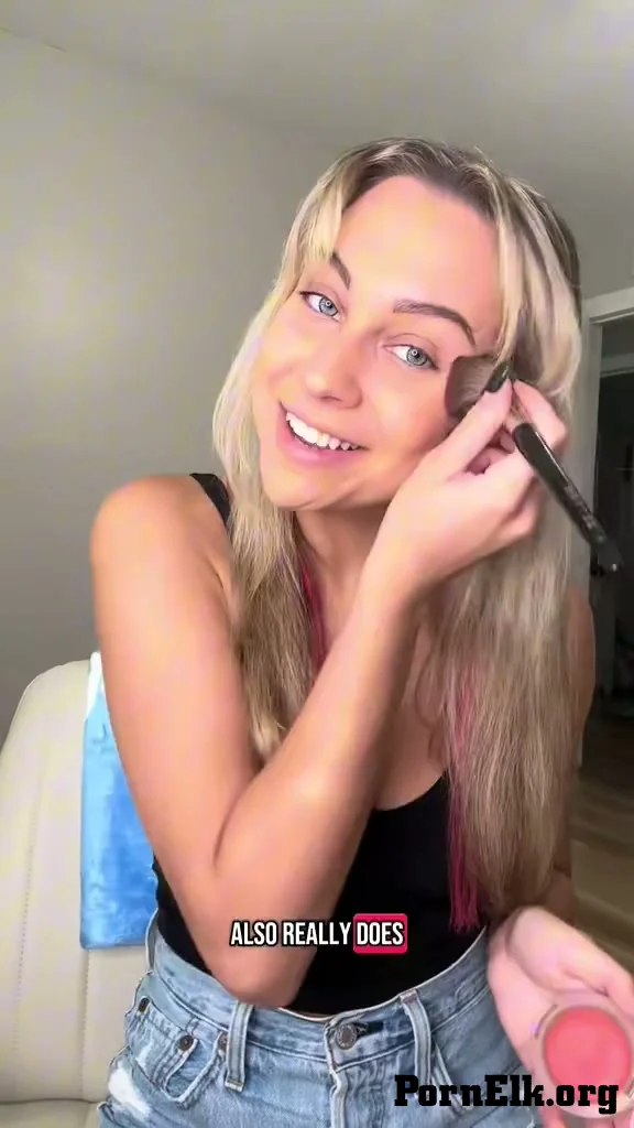 tiffstreatsxoxo - GRWM to film a custom video  [SD 576]