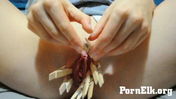 Hazel Simone - Clothespin Pussy Punishment HD  [HD 720]