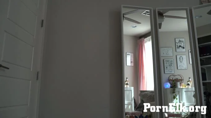 emilylynne - Worship Your Girlfriends Ass  [FullHD 1080]