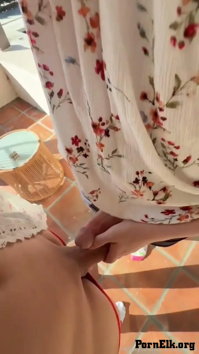 Cailey Katts - Comparing Cocks with Trans Friends  [HD 720]