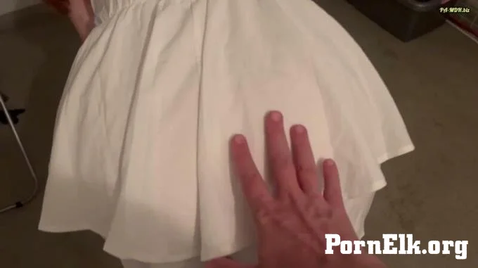 Crazy-German-Slut - Fremder Erwischt und Begrabscht Mich Im Keller und Ich Gebe Ha...  [FullHD 1080]