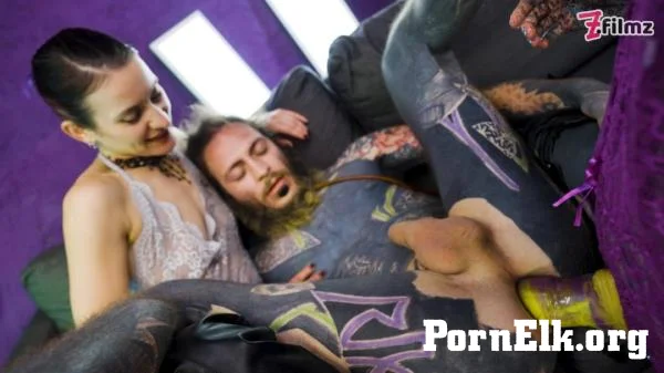 Miss Flora, Anuskatzz - Heavy TATTOOED Sub Played With And PEGGED By 2 Dominas [UltraHD 4K 2160p]