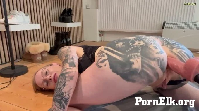 Emma_Wolf - Verdammt, das war ZU TIEF - Ist mein enges Arschloch gerissen  [FullHD 1080]