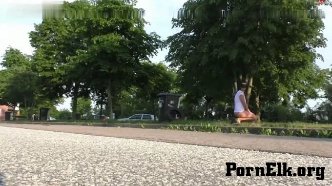 MACHINE-BITCH - PUBLIC ANAL FETISCH - Tatort Autobahnparkplatz  [FullHD 1080]