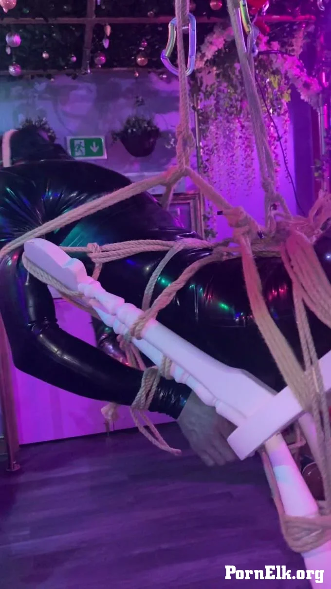 Vivienne l'Amour - DEEP IN THE SUBSPACE -SUSPENSION BONDAGE  [FullHD 1080]
