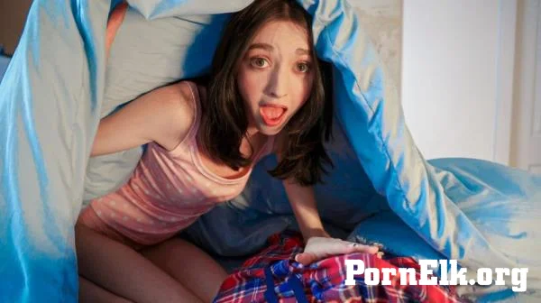 Xena Dream - Shes In My Bed Because Im In Her Dreams [FullHD 1080p]
