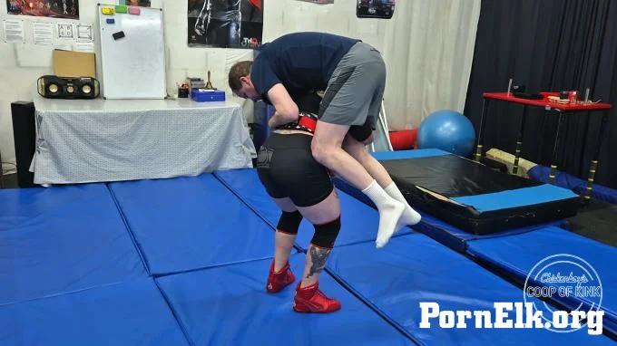 Chickenboys Coop Of Kink - Cb0110 Phoenix Starr Lift And Carry  [FullHD 1080]