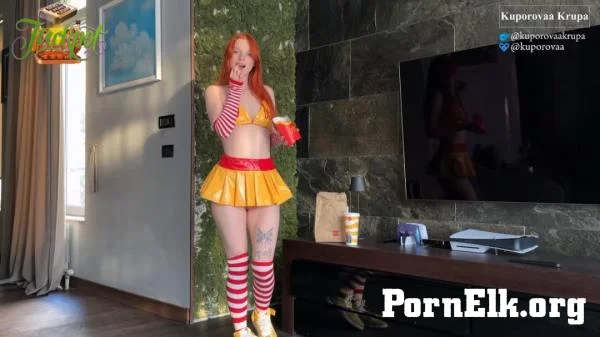 Kuporovaa Krupa - Im fucking a young female courier hard [FullHD 1080p]