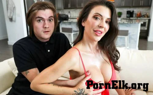 Elizabeth Skylar - Stepmom Loves My Huge Loads  [FullHD 1080]