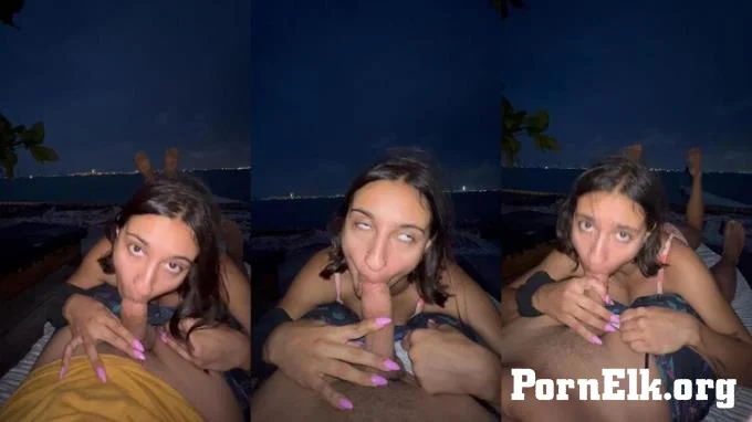Hailey Rose & Max Fills - Caught Sucking Dick On The Beach  [FullHD 1080]