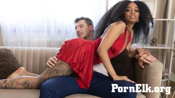 Freaky Mariah - His Mistress Has A Birthday Treat [FullHD 1080p]
