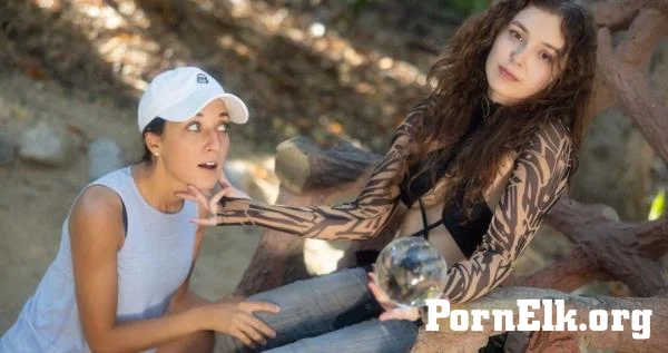 Freya Von Doom, Leana Lovings - Lesbian Sex Magic [FullHD 1080p]